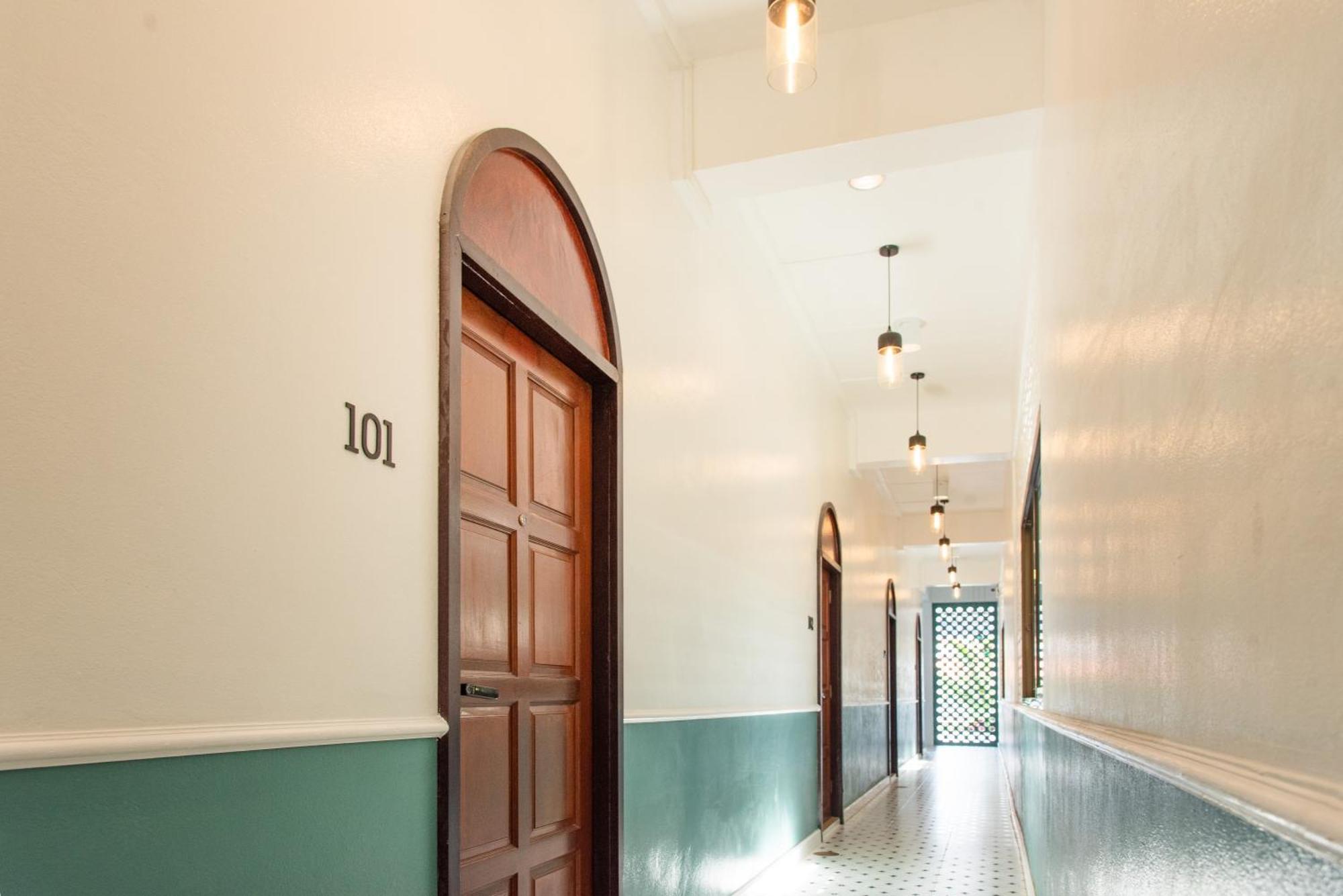 Bania Boutique House Hotel Khaulak Kültér fotó