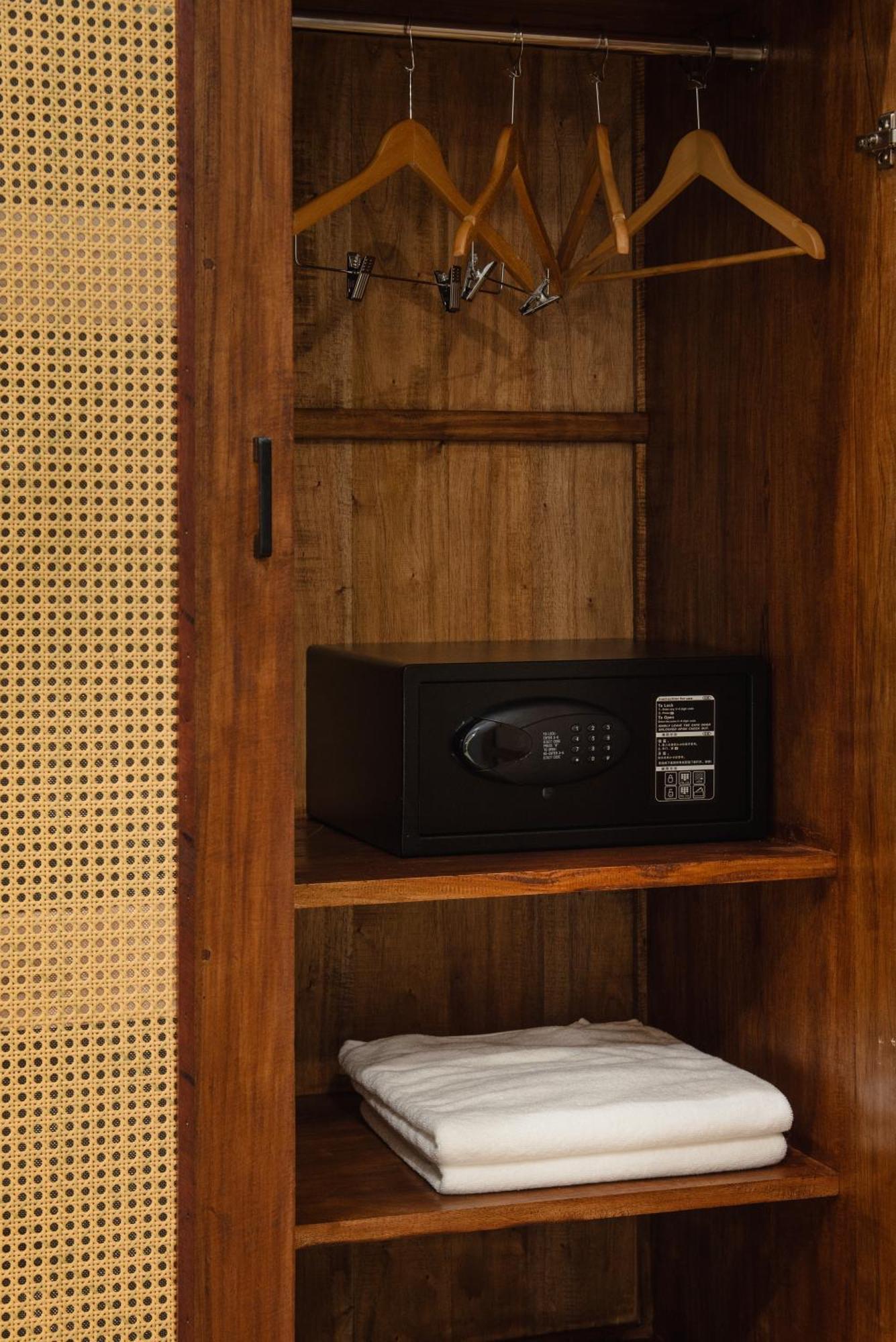 Bania Boutique House Hotel Khaulak Kültér fotó